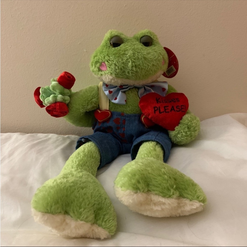 First and Main Harvey Frog
